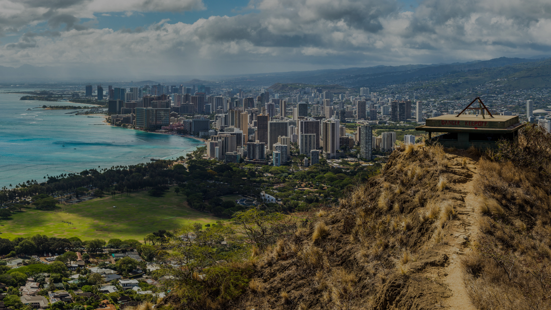 Driving around Honolulu during COVID 19